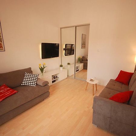 Nowy Apartament Wilcza Βαρσοβία Εξωτερικό φωτογραφία