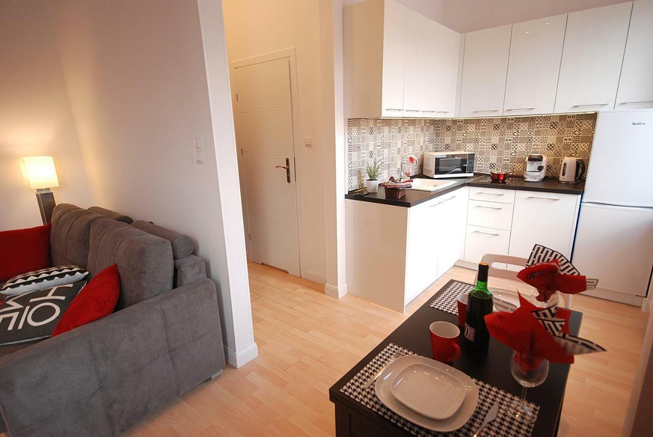 Nowy Apartament Wilcza Βαρσοβία Εξωτερικό φωτογραφία